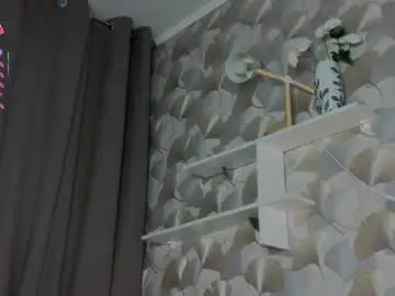 Dessiemaletta  live sex cam