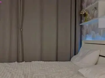 Dessiemaletta  live sex cam