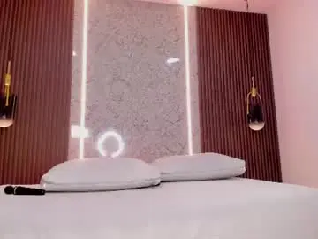 Emily_kovac  live sex cam