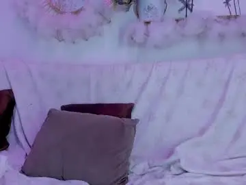Emmaduque  live sex cam