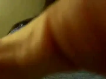 Hornybaby675  live sex cam