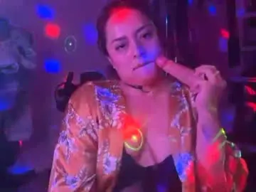 Hotmomma8991  live sex cam