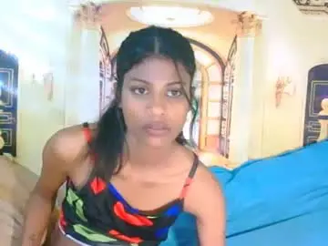 Indiansilkyspice  live sex cam