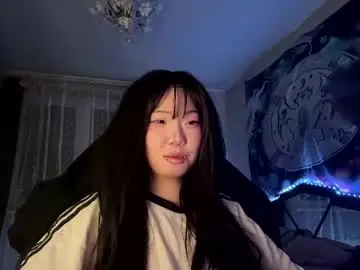 Kelleepanas  live sex cam