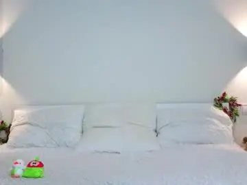 Markettadeerman  live sex cam