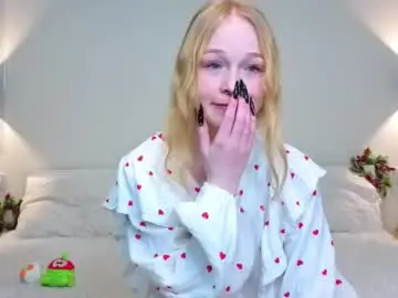 Markettadeerman  live sex cam