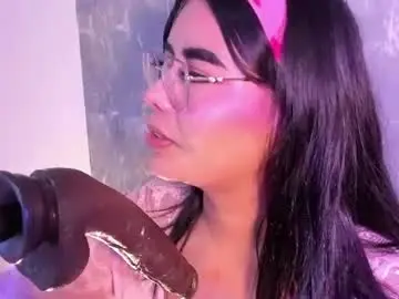 Pocahontaslatinaa  live sex cam