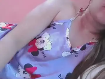 Urhotbabexxx  live sex cam