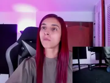 Agatacollinsss  live sex cam