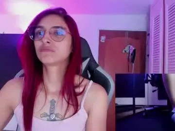 Agatacollinsss  live sex cam