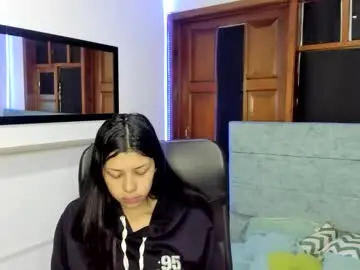 Aysha_winxx  live sex cam