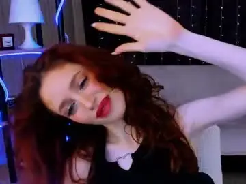 Christinaconteeree  live sex cam