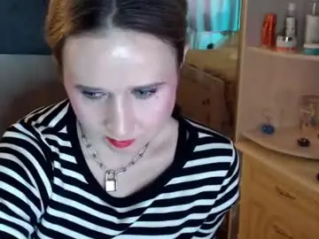 Classyinna  live sex cam