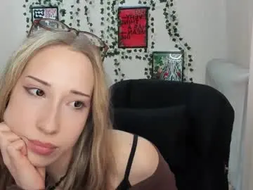 Emmarayder  live sex cam