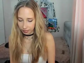 Emmarayder  live sex cam
