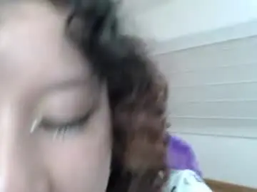 Kiariel  live sex cam