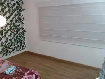 Kiariel  live sex cam