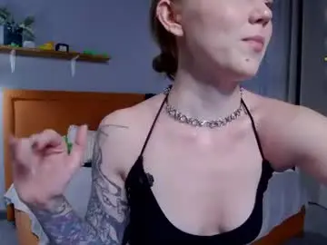 Lessysweety  live sex cam