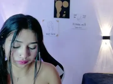 Luna_and_banji  live sex cam