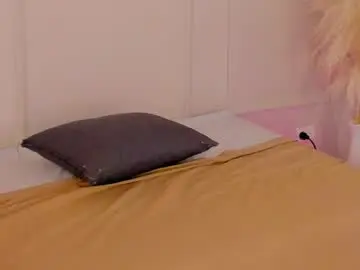 Mariapettit  live sex cam