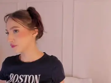 Mariapettit  live sex cam