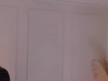 Mariapettit  live sex cam
