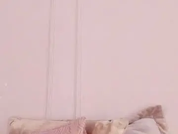 Mariapettit  live sex cam