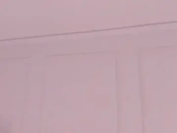 Mariapettit  live sex cam