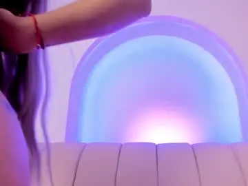 Milaowens  live sex cam