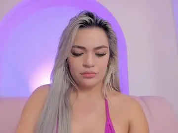 Milaowens  live sex cam