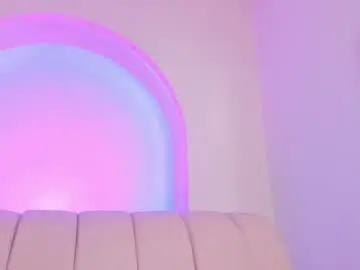 Milaowens  live sex cam