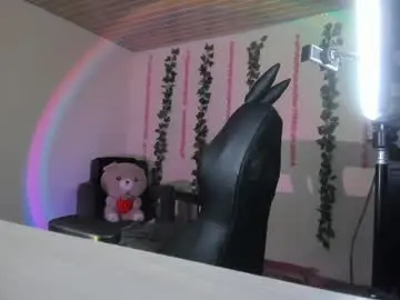 Naeniademont  live sex cam