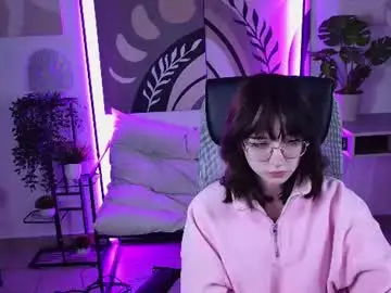 Nyxcalderra  live sex cam
