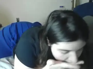 Rosieofyourdreams  live sex cam