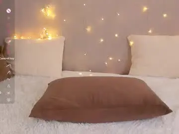 Shellyboom  live sex cam