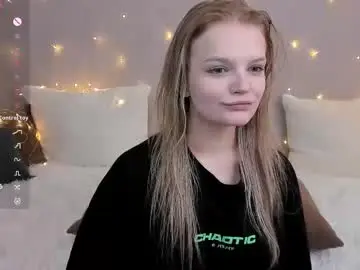 Shellyboom  live sex cam