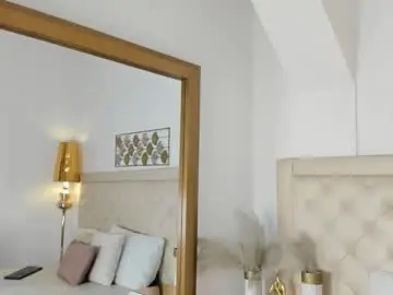 Sweets_one  live sex cam