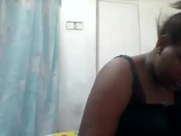 Taliah254  live sex cam