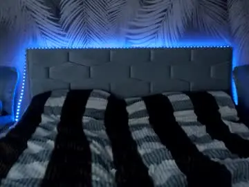 Ulystar  live sex cam