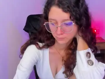 Alicee6  live sex cam