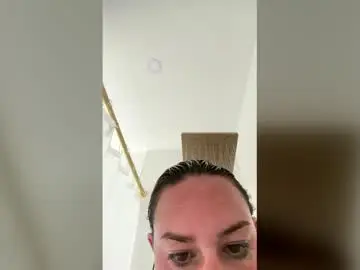 Backandbetter  live sex cam