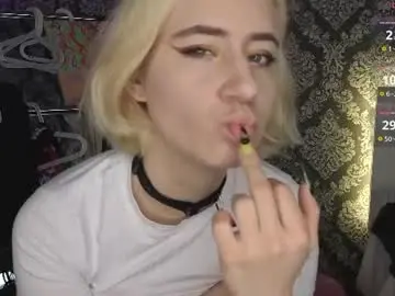 Crimson_marigold  live sex cam