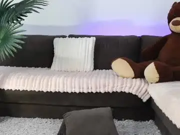 Crystallred  live sex cam