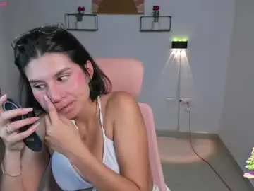 Emily_villamil_  live sex cam