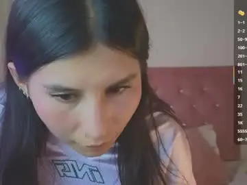 Emily_villamil_  live sex cam