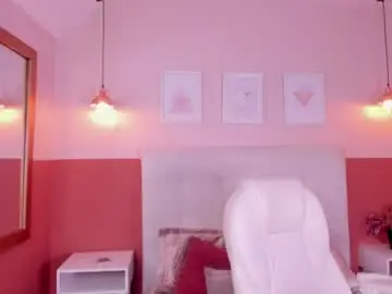 Holy_moon_  live sex cam
