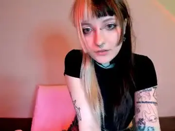 Meowmeowgrl  live sex cam