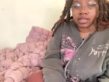 Missabel  live sex cam
