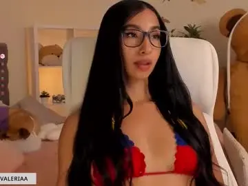 Missvaleriaa  live sex cam