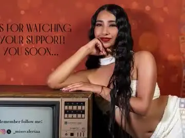 Missvaleriaa  live sex cam